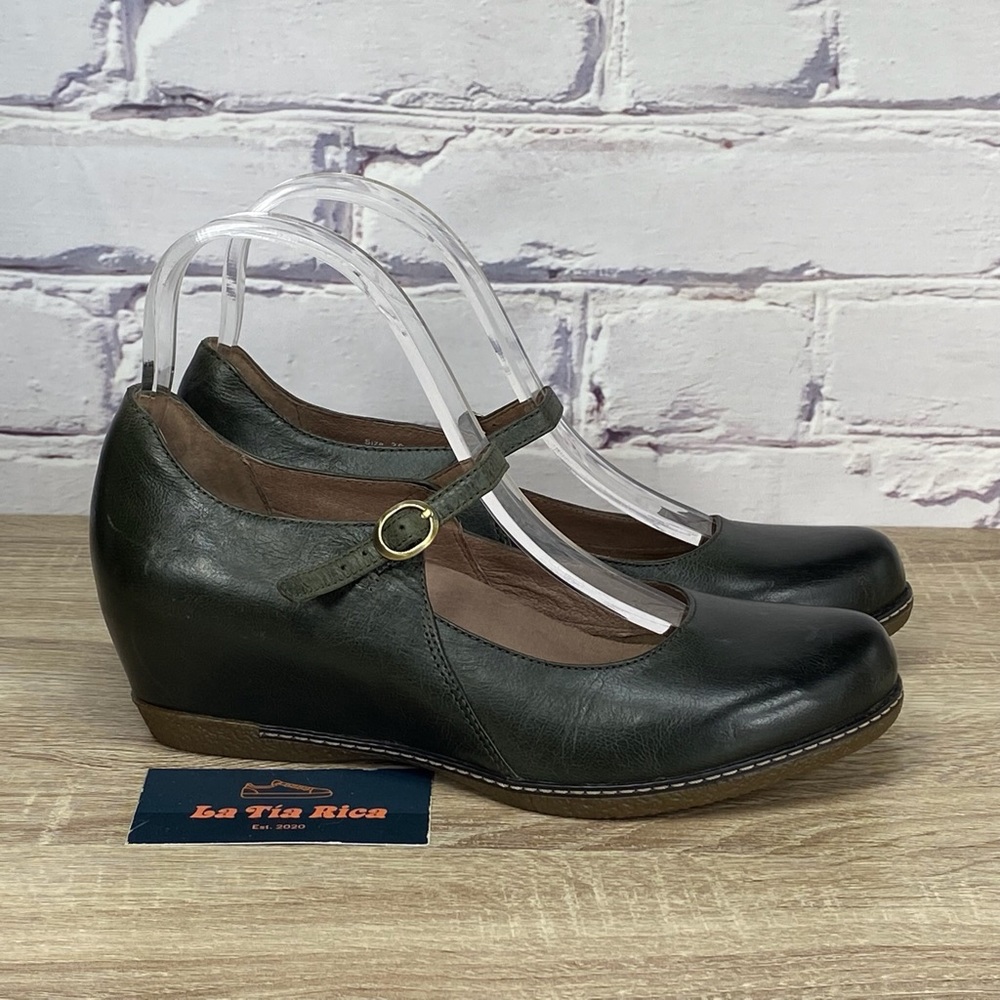Dansko Loralie Olive Green Leather Mary Jane Wedge 38